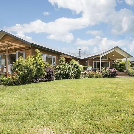 Kaimai Country Lodge Katikati Ngoại thất bức ảnh
