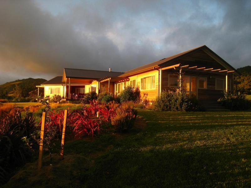 Kaimai Country Lodge Katikati Ngoại thất bức ảnh