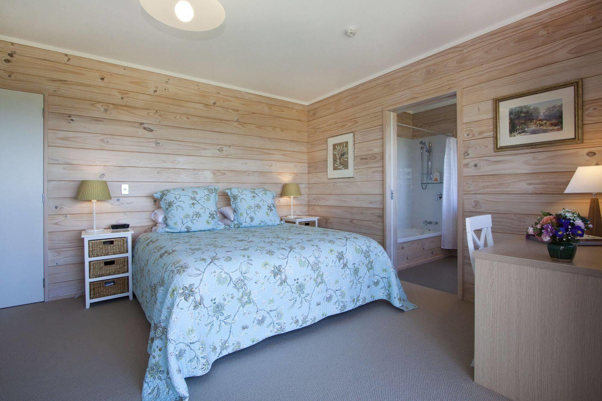 Kaimai Country Lodge Katikati Ngoại thất bức ảnh